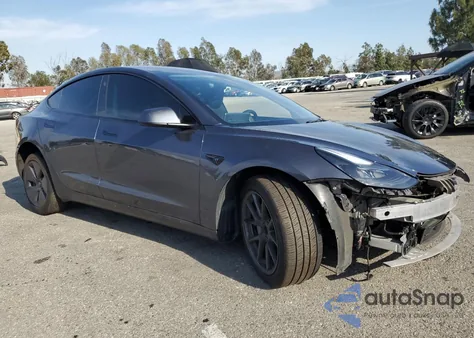 2023 Tesla Model 3 из США, поврежденный, VIN 5YJ3E1EA9PF412192